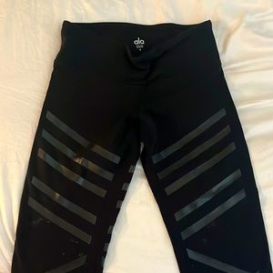 NWT/ ALO - never been worn! Brand new!